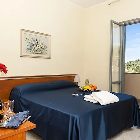 Ariana Hotel Gaeta