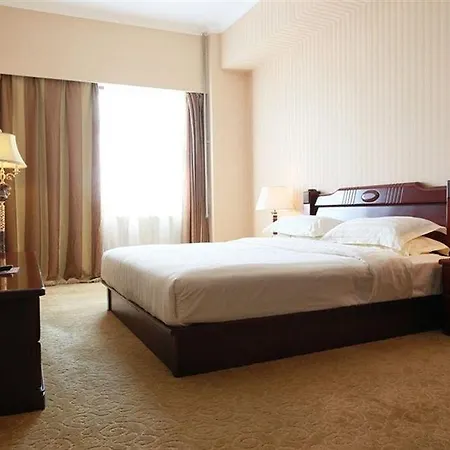 Ariana Hotel 2*